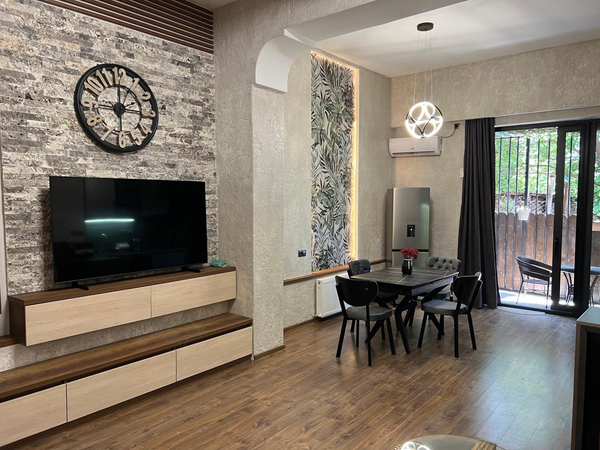 Hotel Livin Tbilisi Zewnętrze zdjęcie