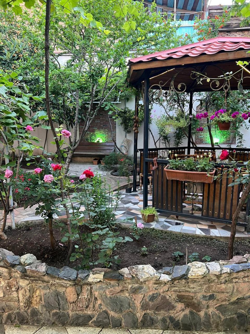 Hotel Livin Tbilisi Zewnętrze zdjęcie