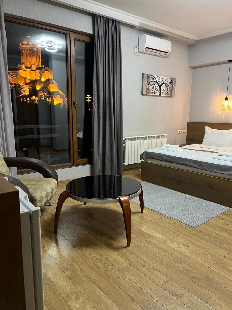 Hotel Livin Tbilisi Zewnętrze zdjęcie