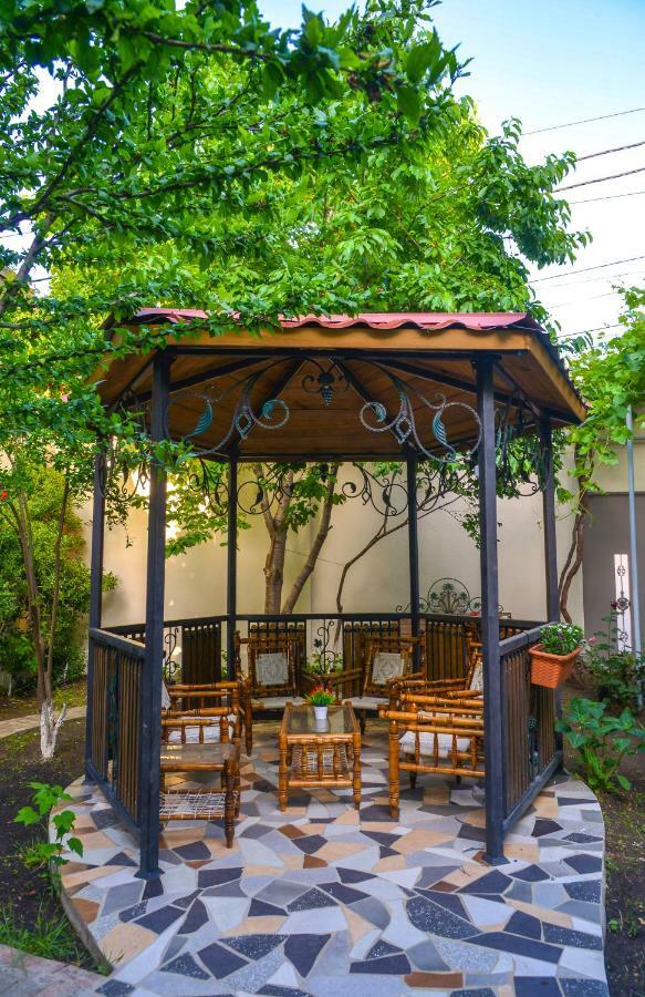 Hotel Livin Tbilisi Zewnętrze zdjęcie