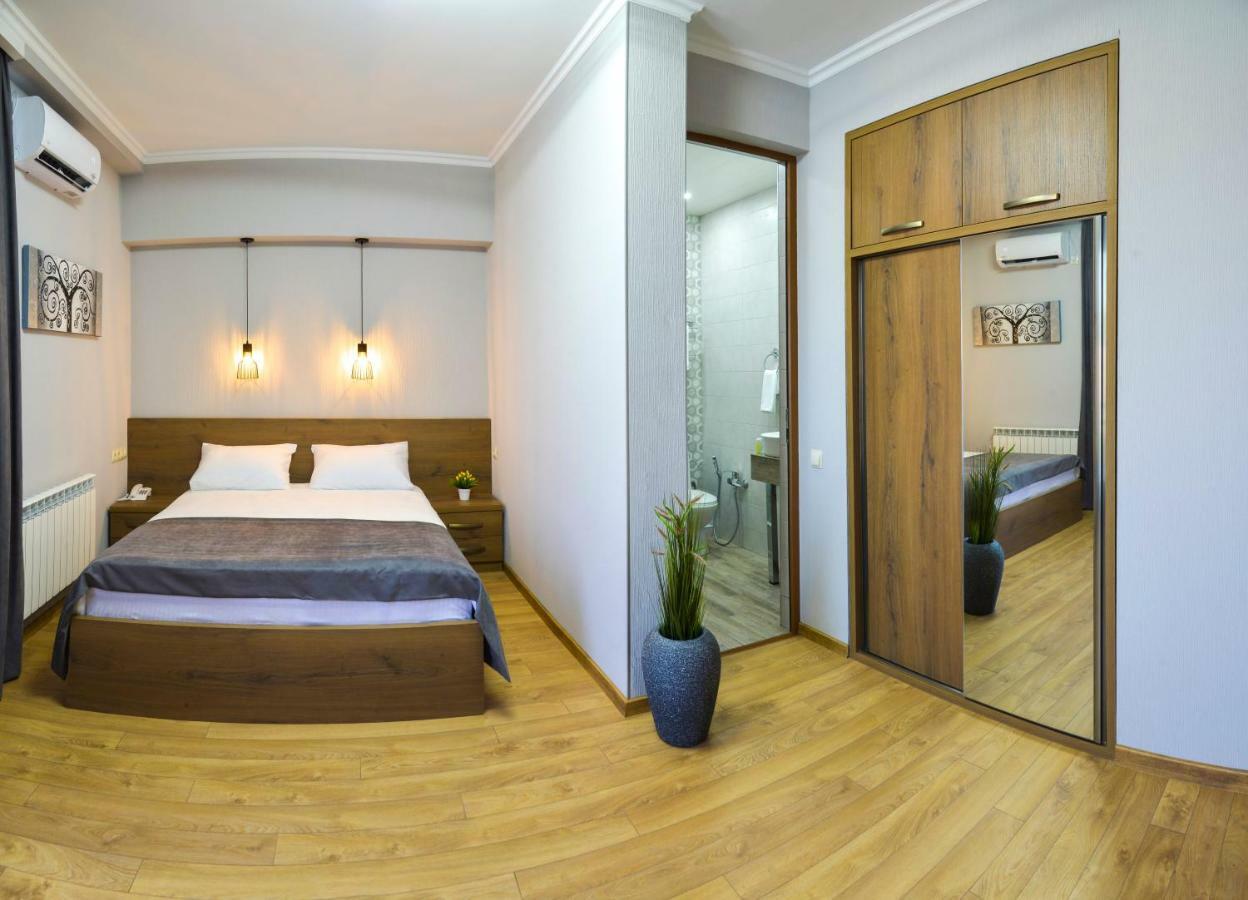 Hotel Livin Tbilisi Zewnętrze zdjęcie