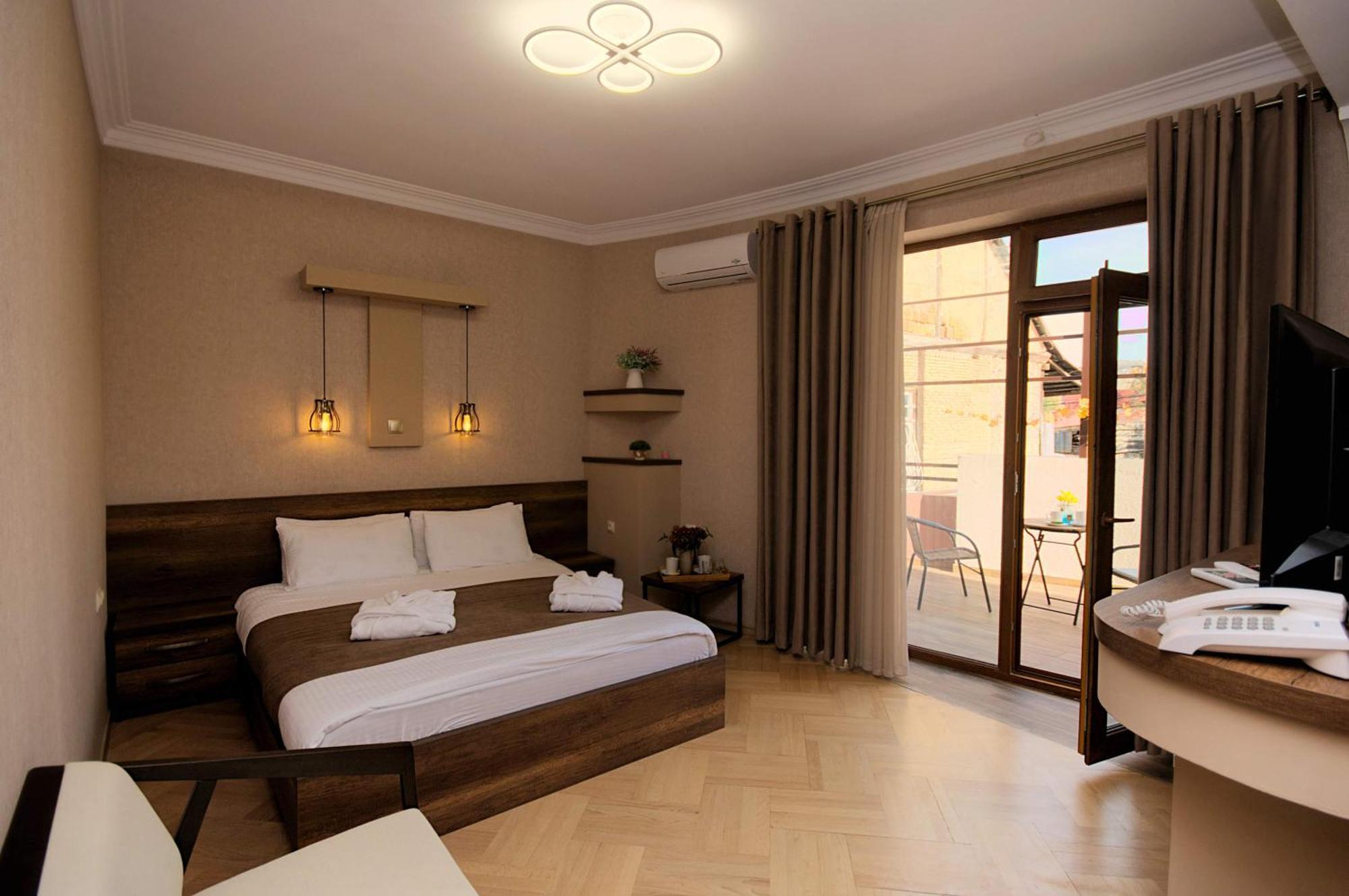 Hotel Livin Tbilisi Zewnętrze zdjęcie