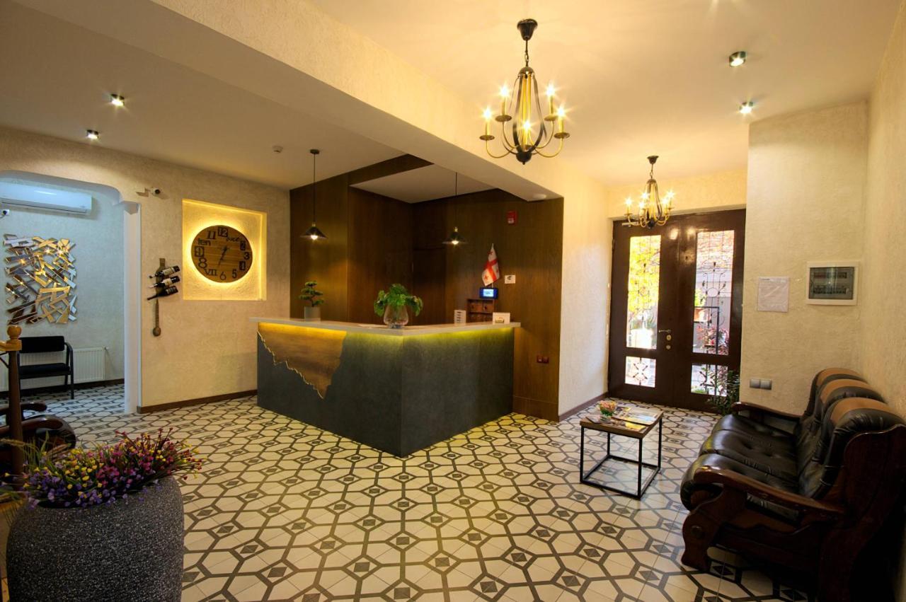Hotel Livin Tbilisi Zewnętrze zdjęcie