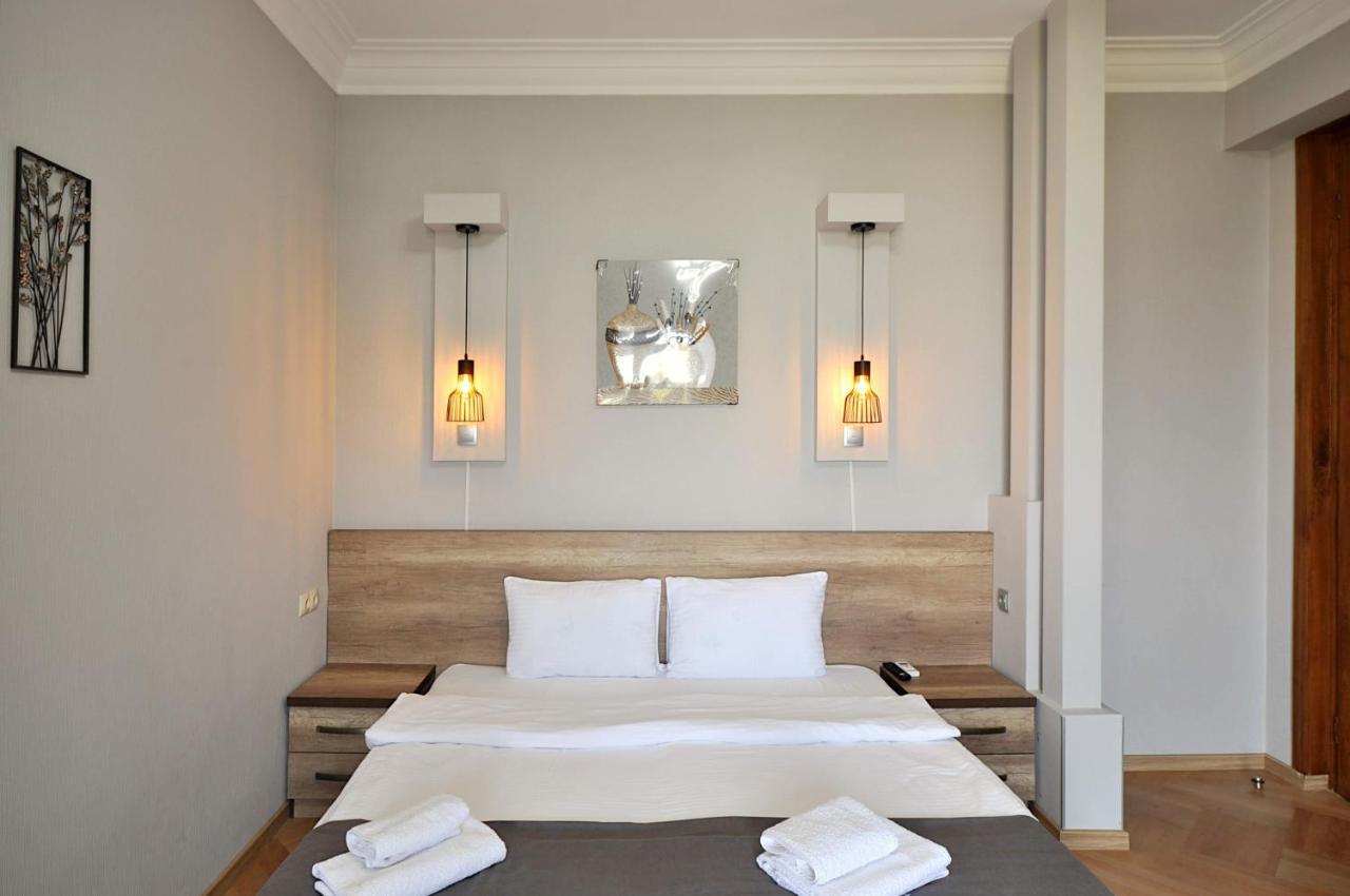 Hotel Livin Tbilisi Zewnętrze zdjęcie